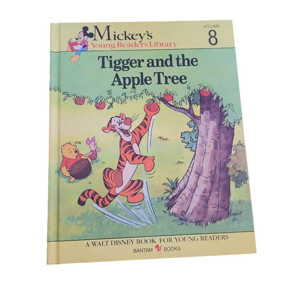 Mickey's Young Readers Library- Volume 8- Tigger and the Apple Tree- 1990